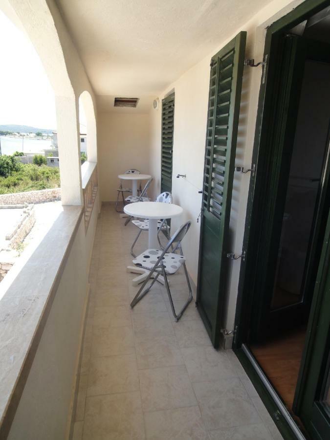 מאלי דרבניק Apartments Villa Ana מראה חיצוני תמונה